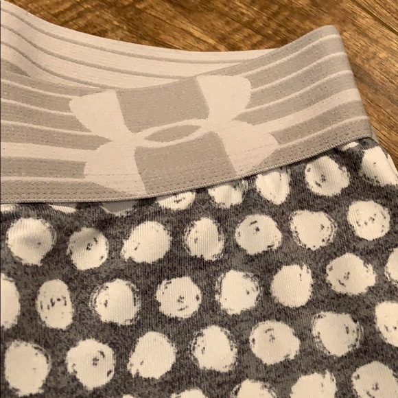 Under Armour leggings - Picture 2 of 8
